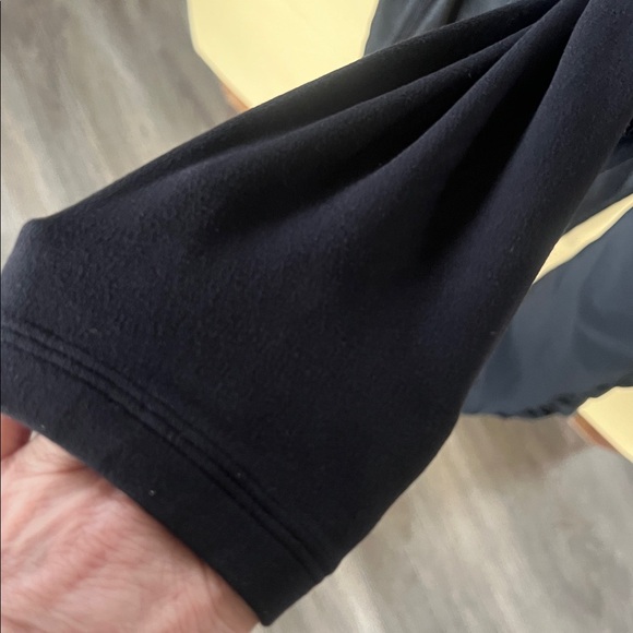 Lululemon Runderful Pant - Picture 10 of 10